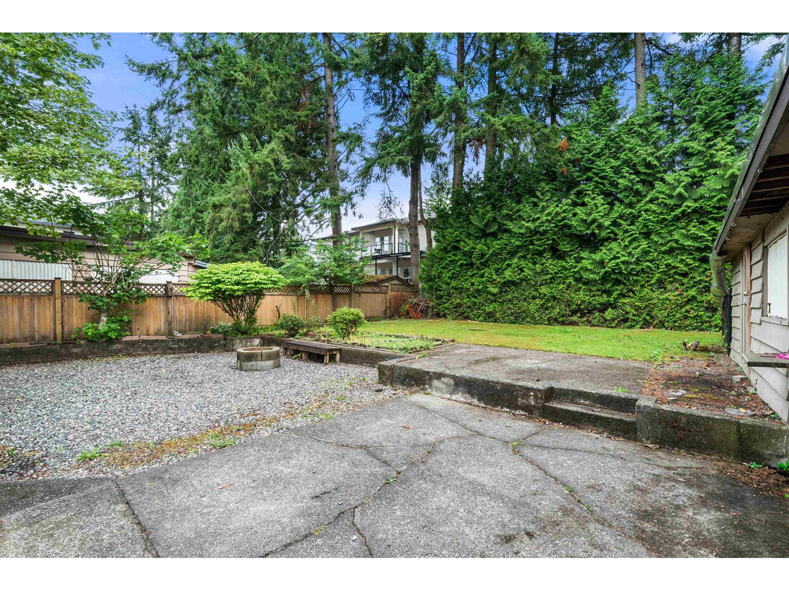 12500 99a Avenue Property Photo 27