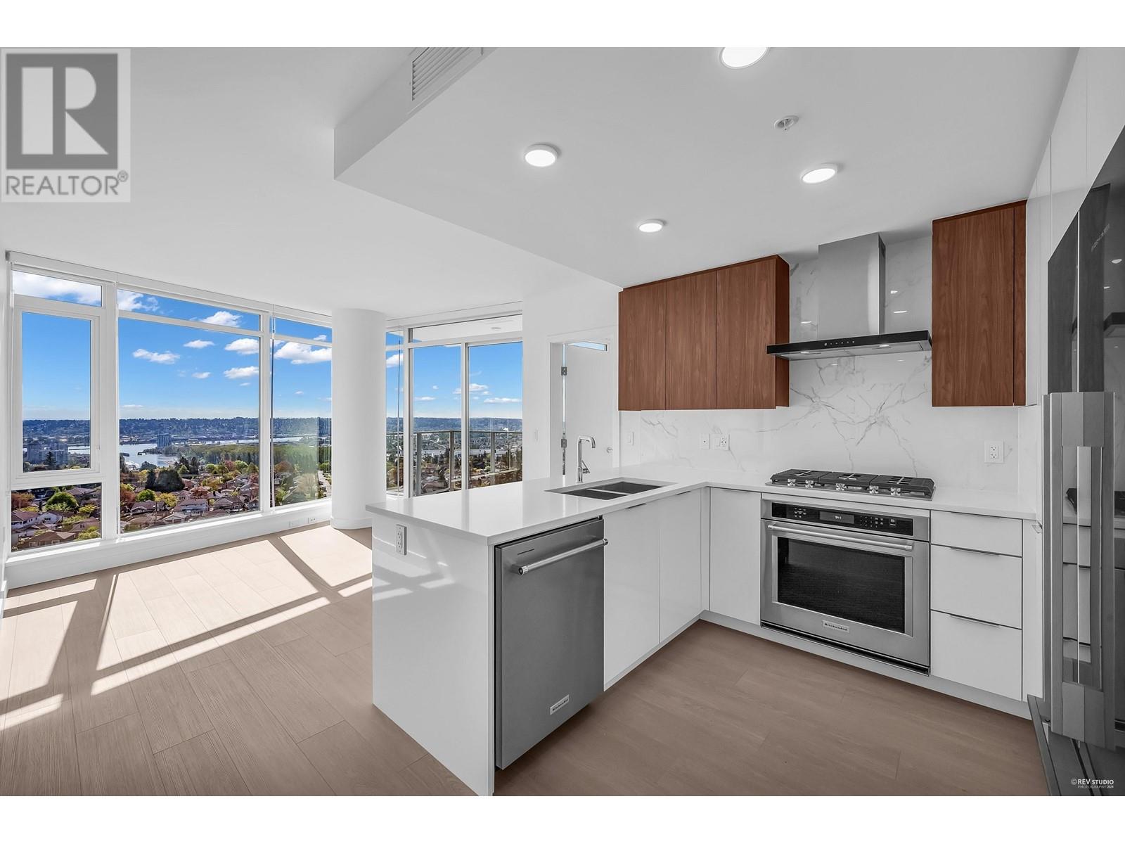 1506 7683 Park Crescent Property Photo 4