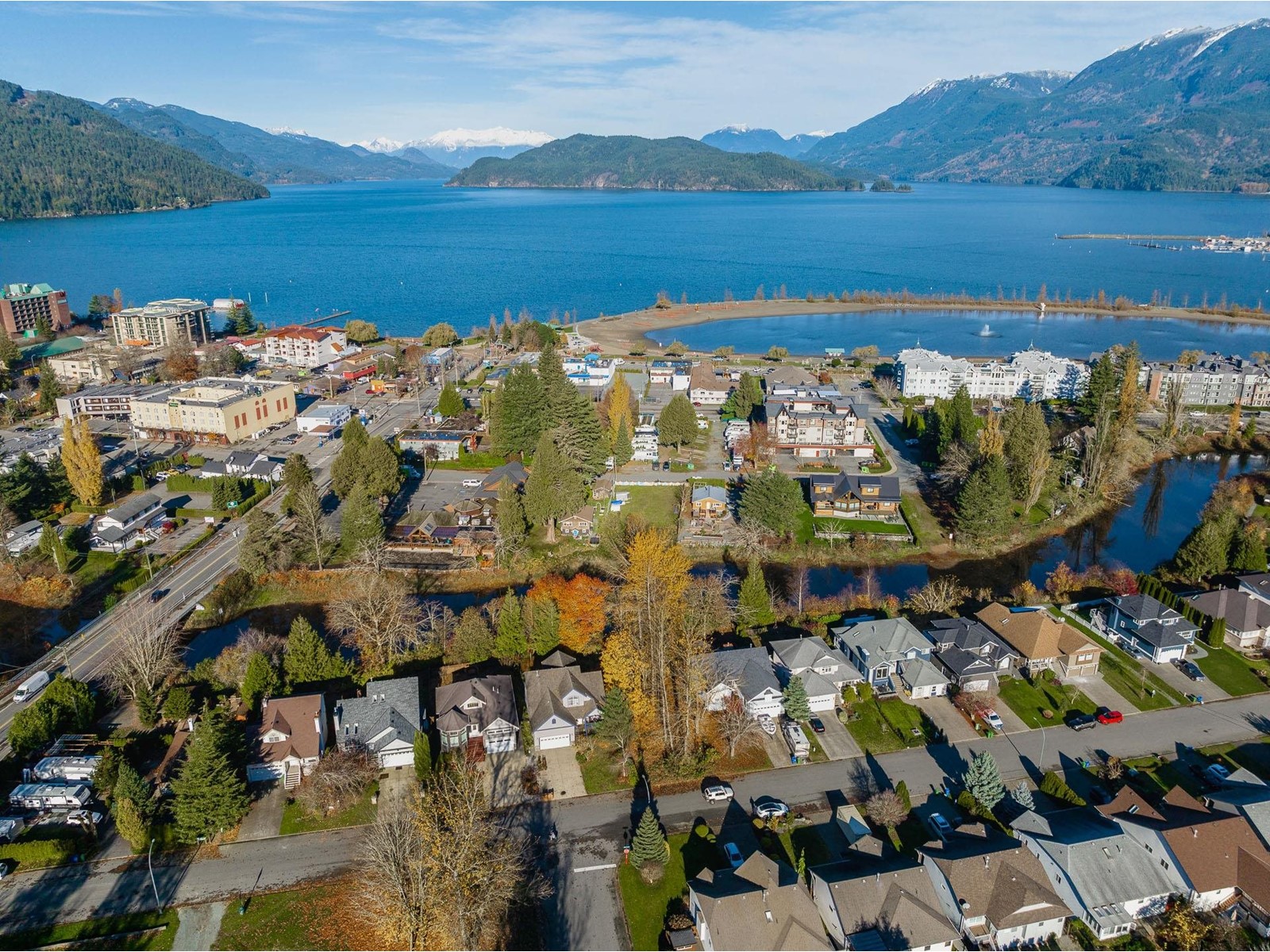 225 Miami River Drive, Harrison Hot Springs Property Photo 18