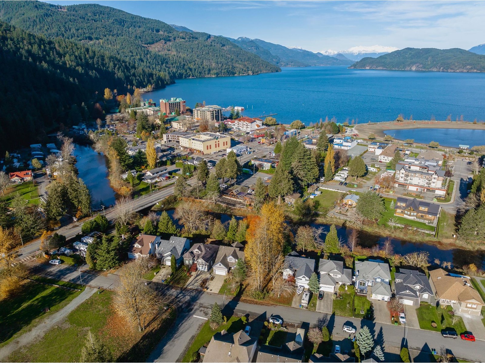 225 Miami River Drive, Harrison Hot Springs Property Photo 19