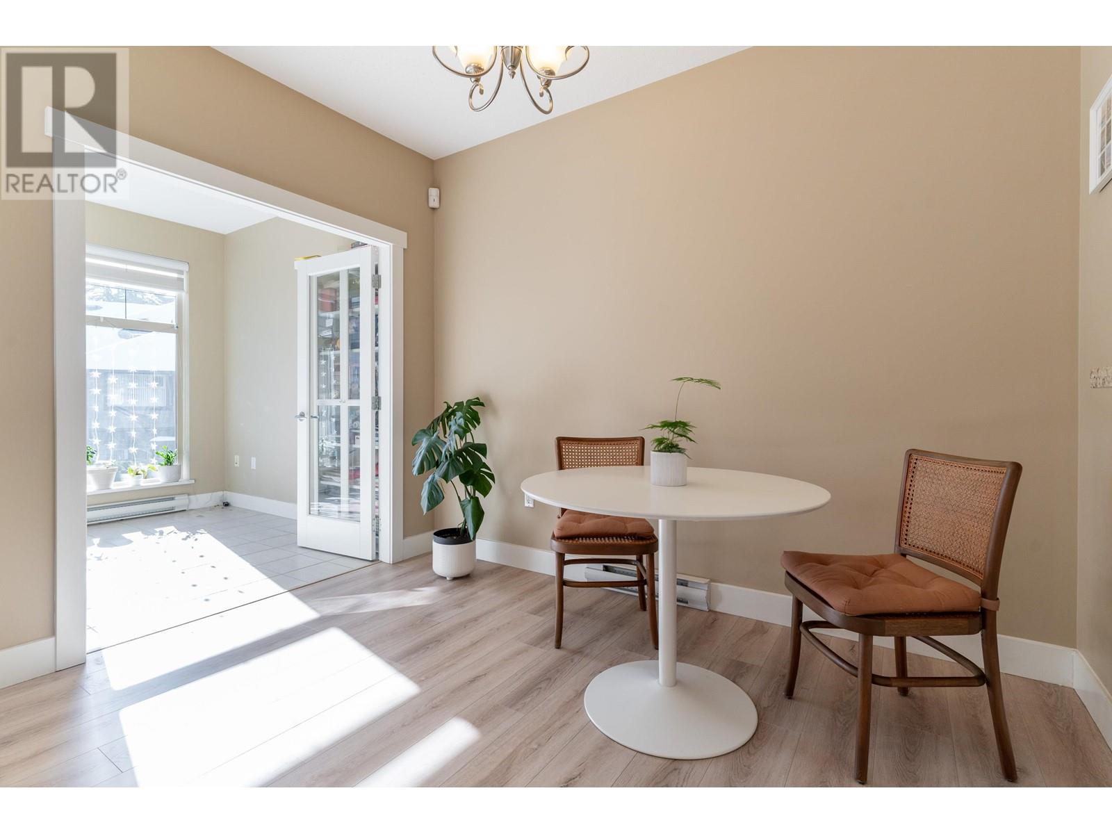 301 4885 Valley Drive Property Photo 13