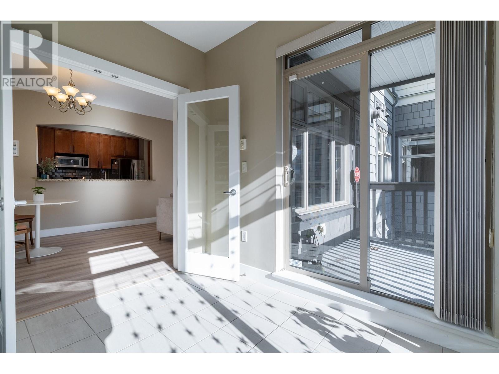 301 4885 Valley Drive Property Photo 17