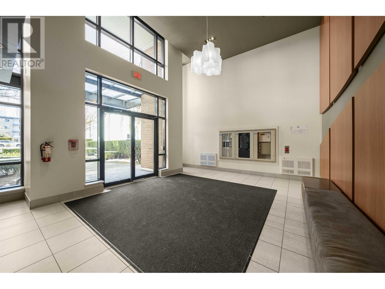 1205 6351 Buswell Street Property Photo 24