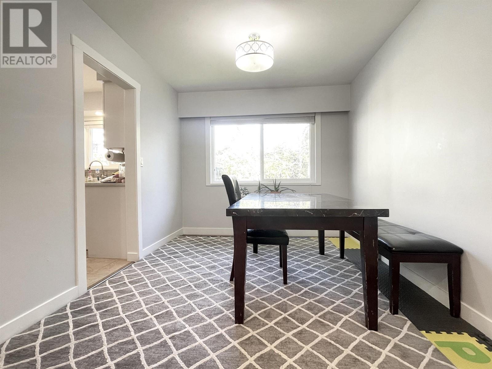 1621 Como Lake Avenue Property Photo 7
