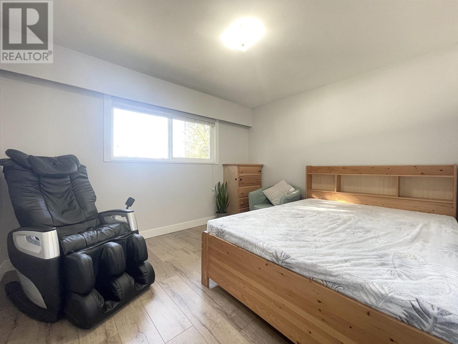 1621 Como Lake Avenue Property Photo 15