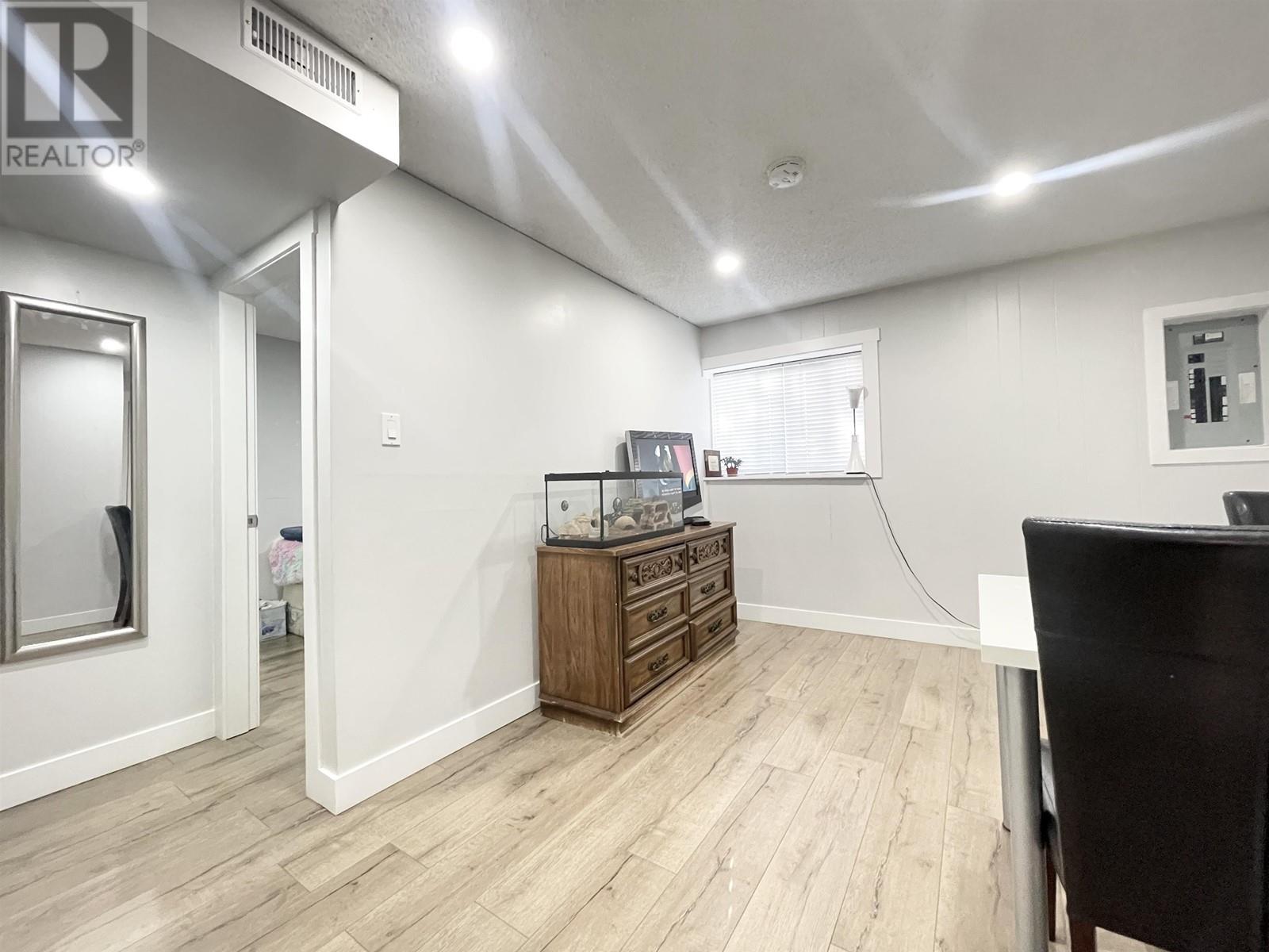 1621 Como Lake Avenue Property Photo 22