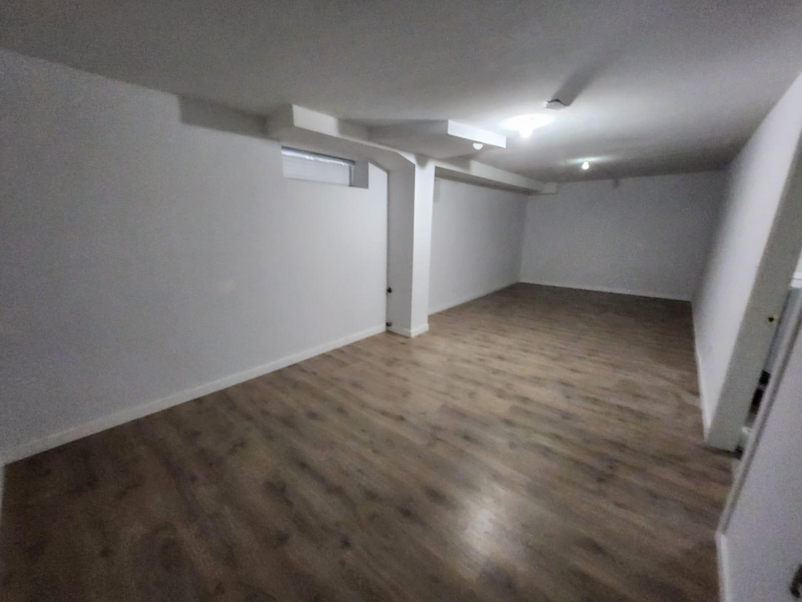 36101 Regal Parkway Property Photo 5