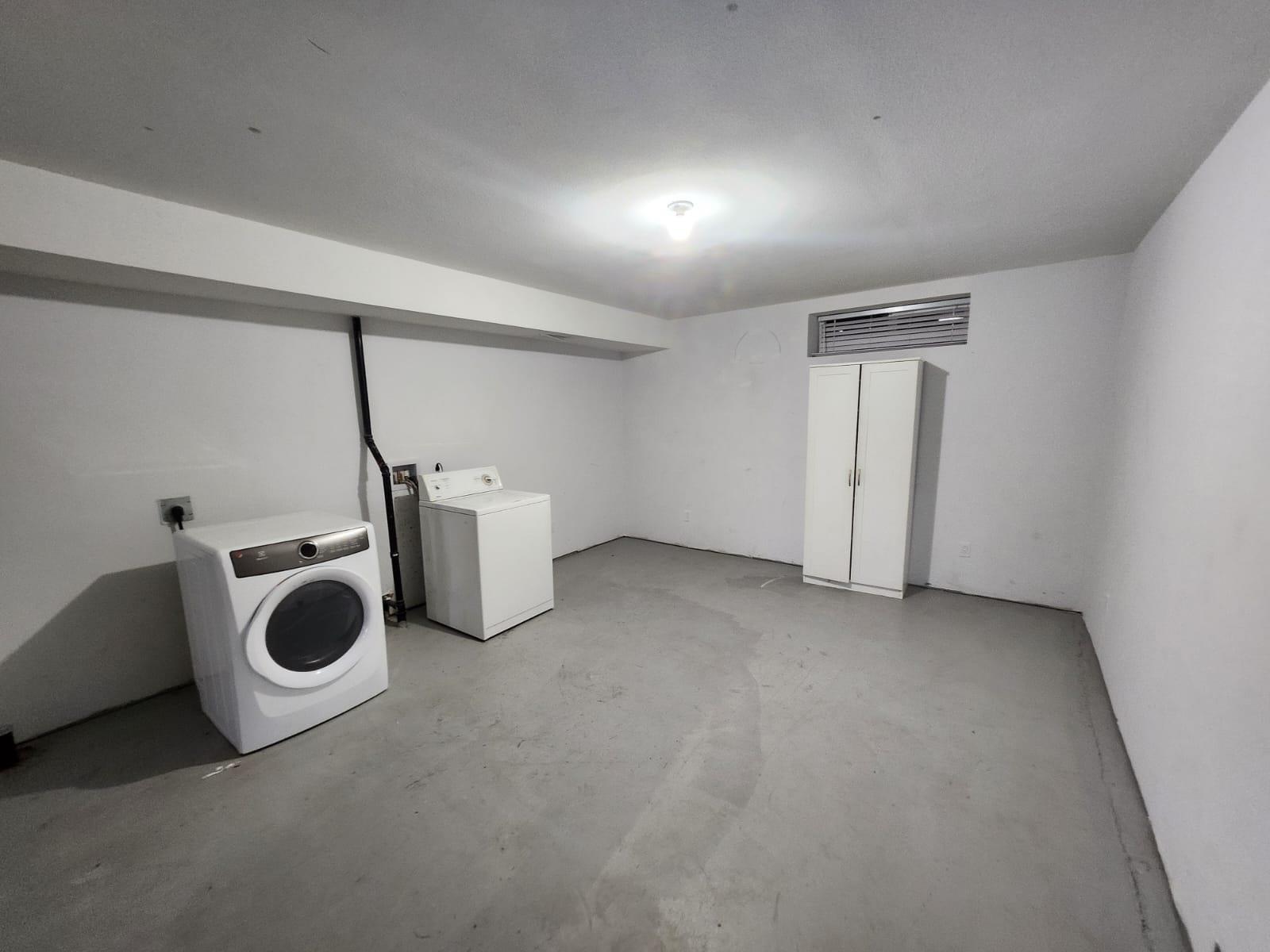 36101 Regal Parkway Property Photo 10