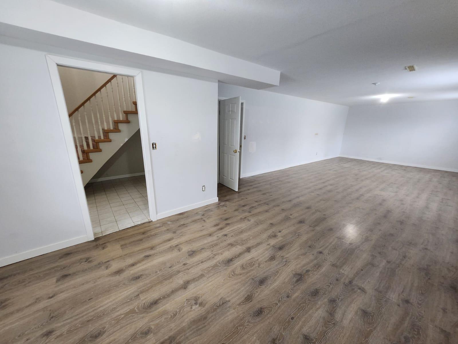 36101 Regal Parkway Property Photo 14