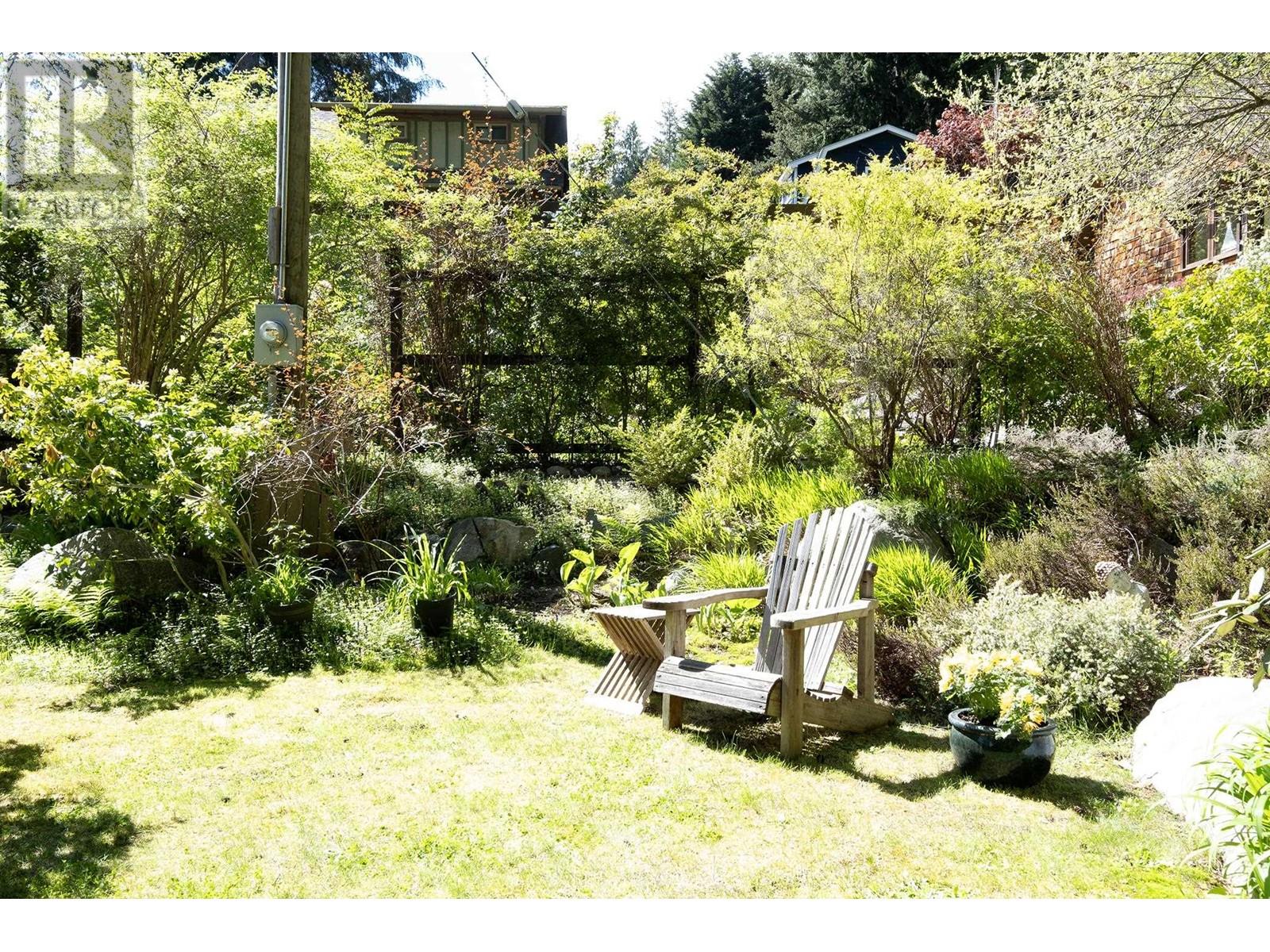 Reed Road Property Photo 5