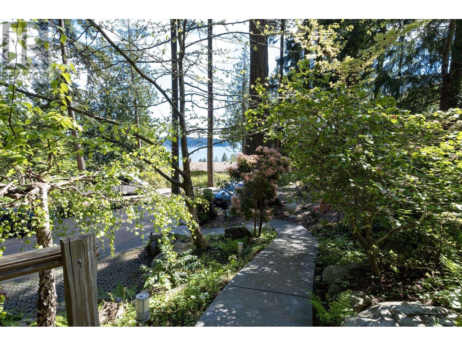 Reed Road Property Photo 6