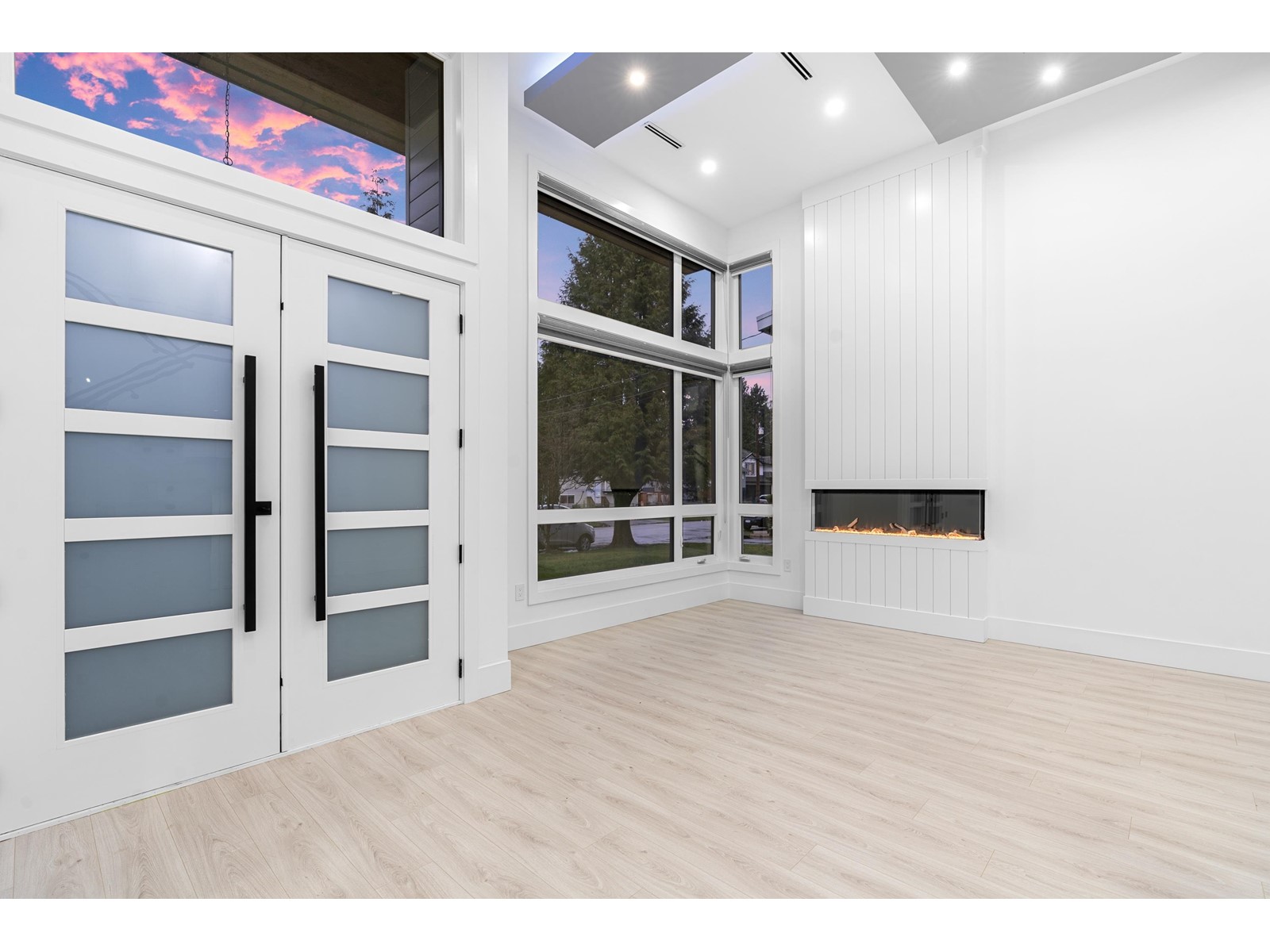 9336 119a Street Property Photo 4