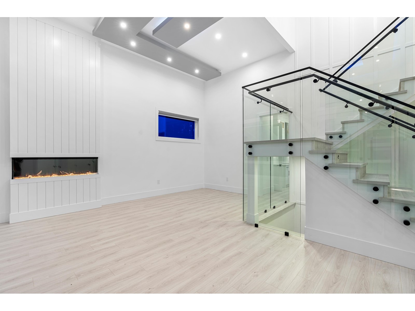 9336 119a Street Property Photo 5