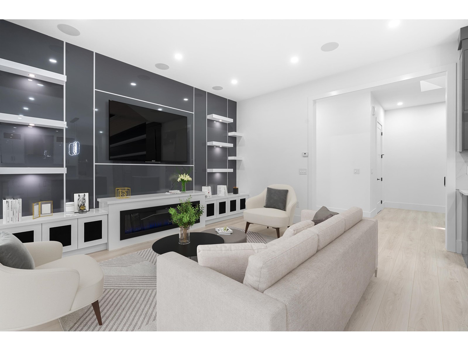 9336 119a Street Property Photo 7