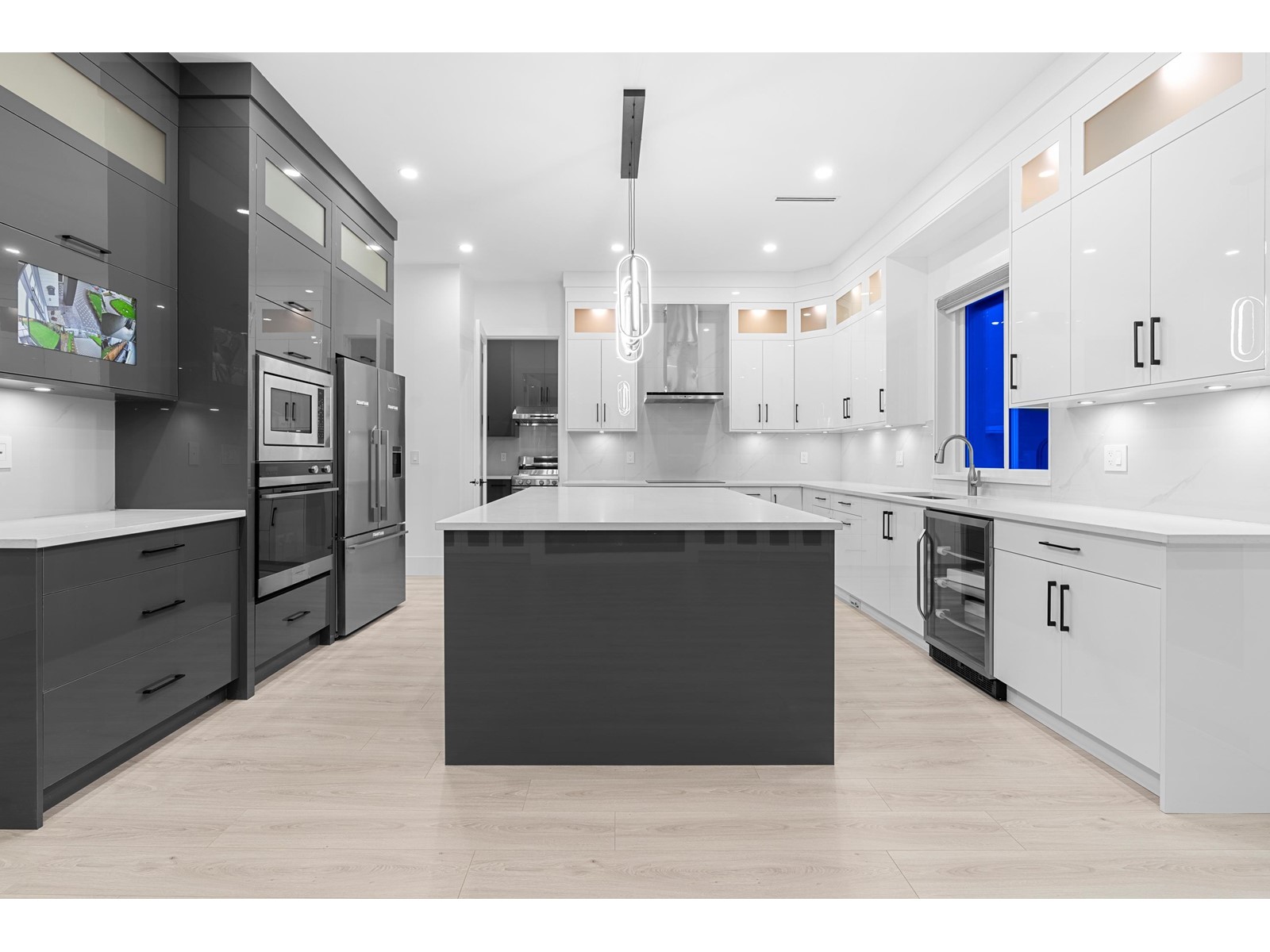 9336 119a Street Property Photo 10