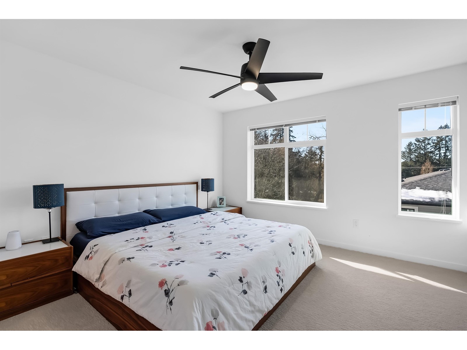 129 15235 Sitka Drive Property Photo 10