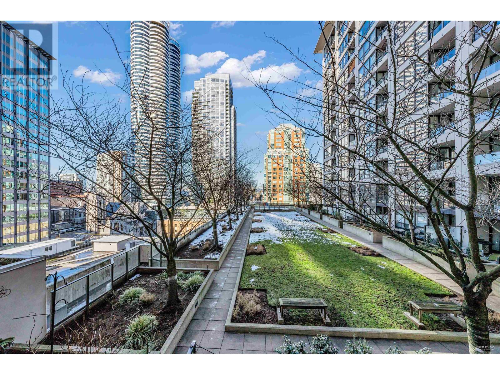 1211 933 Hornby Street Property Photo 1