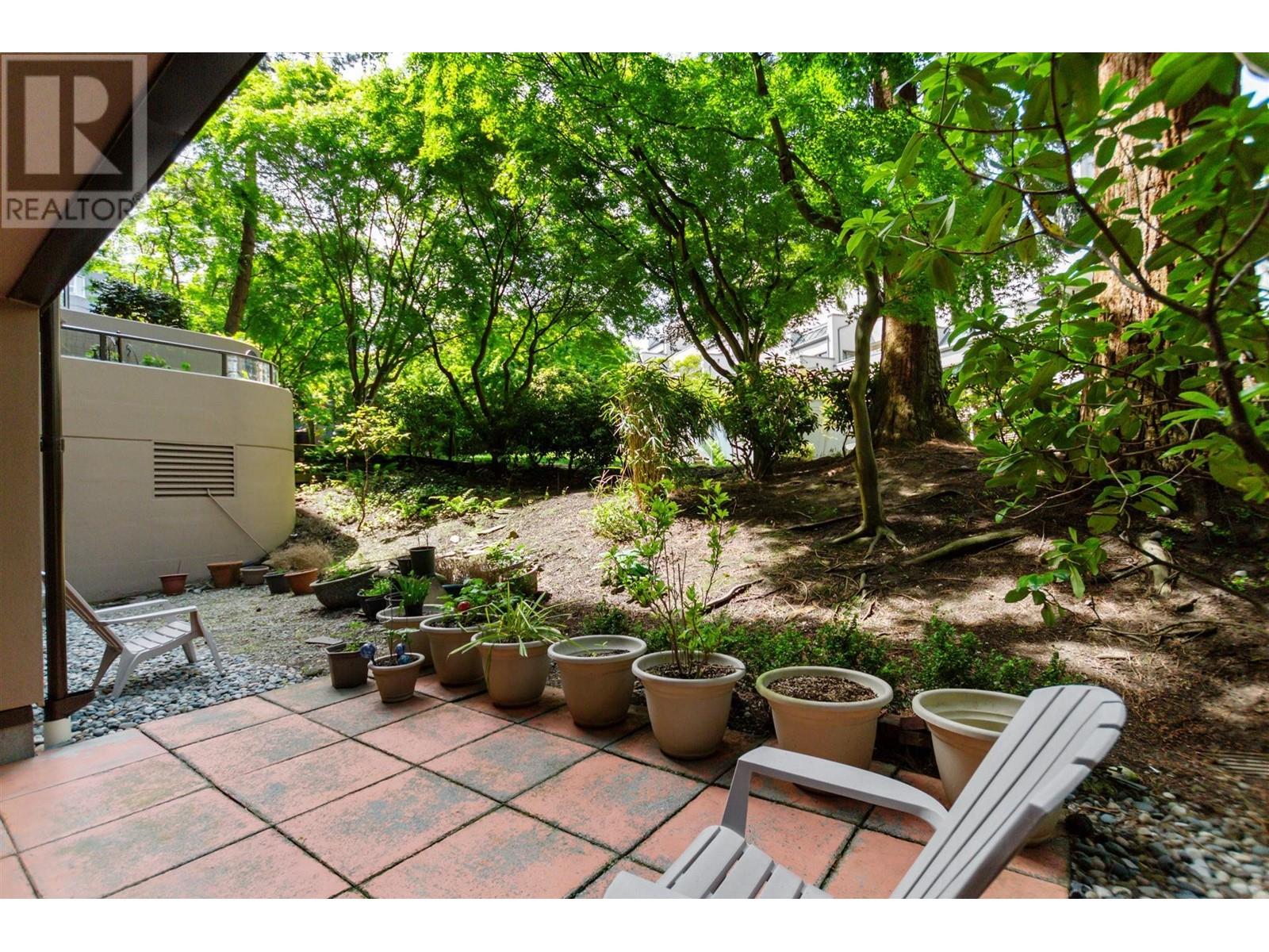 10 1425 Lamey's Mill Road Property Photo 5