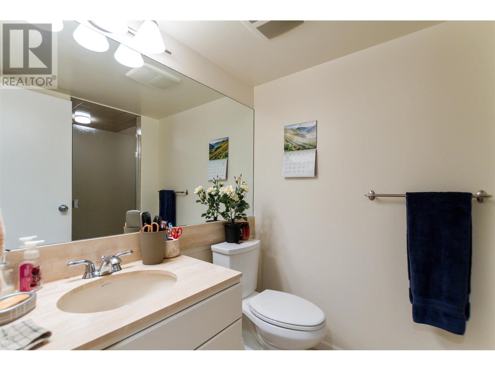 10 1425 Lamey's Mill Road Property Photo 17