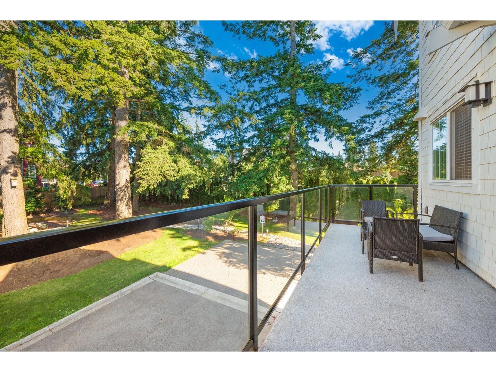 8 2828 156 Street Property Photo 12