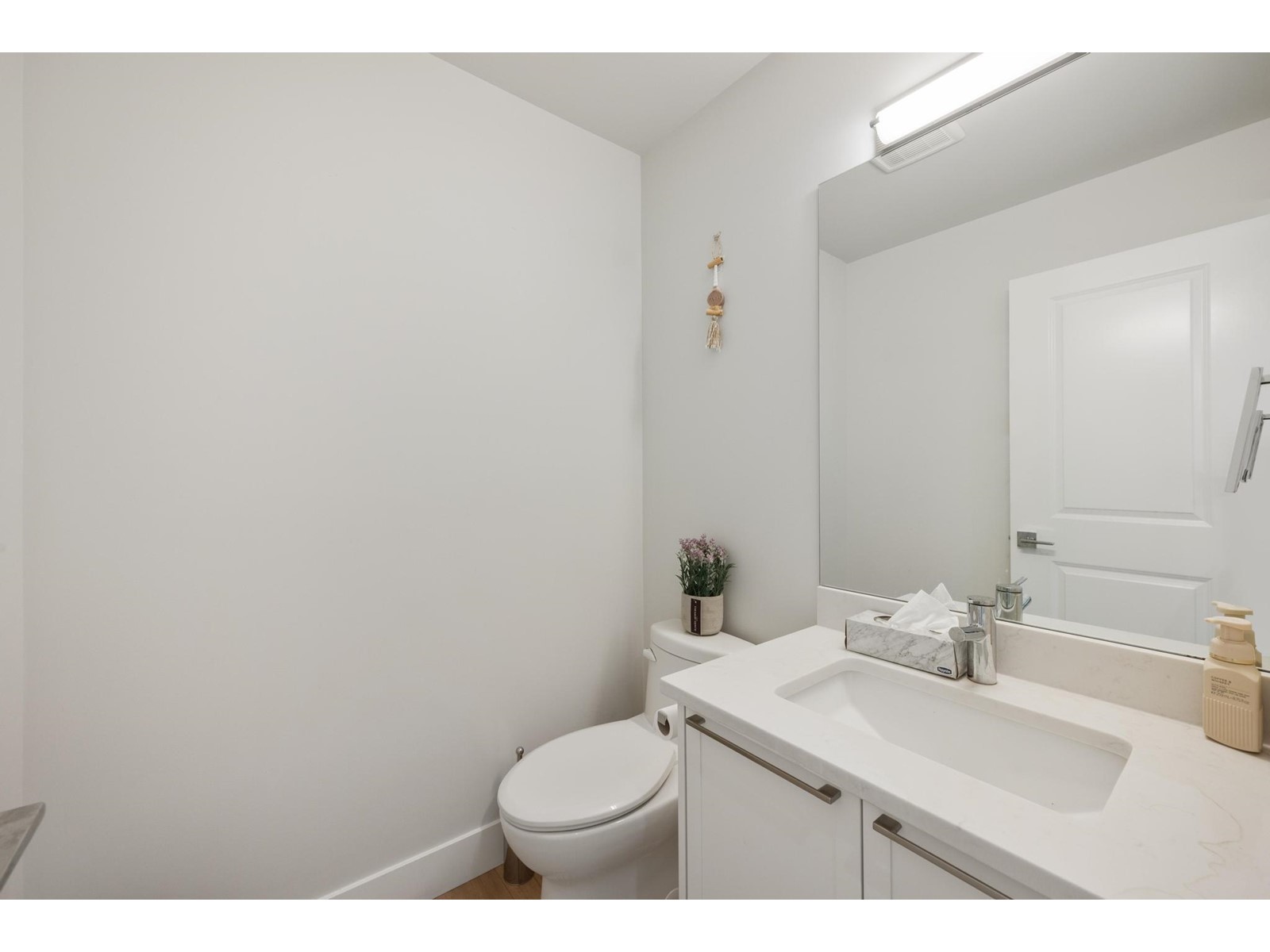 8 2828 156 Street Property Photo 13