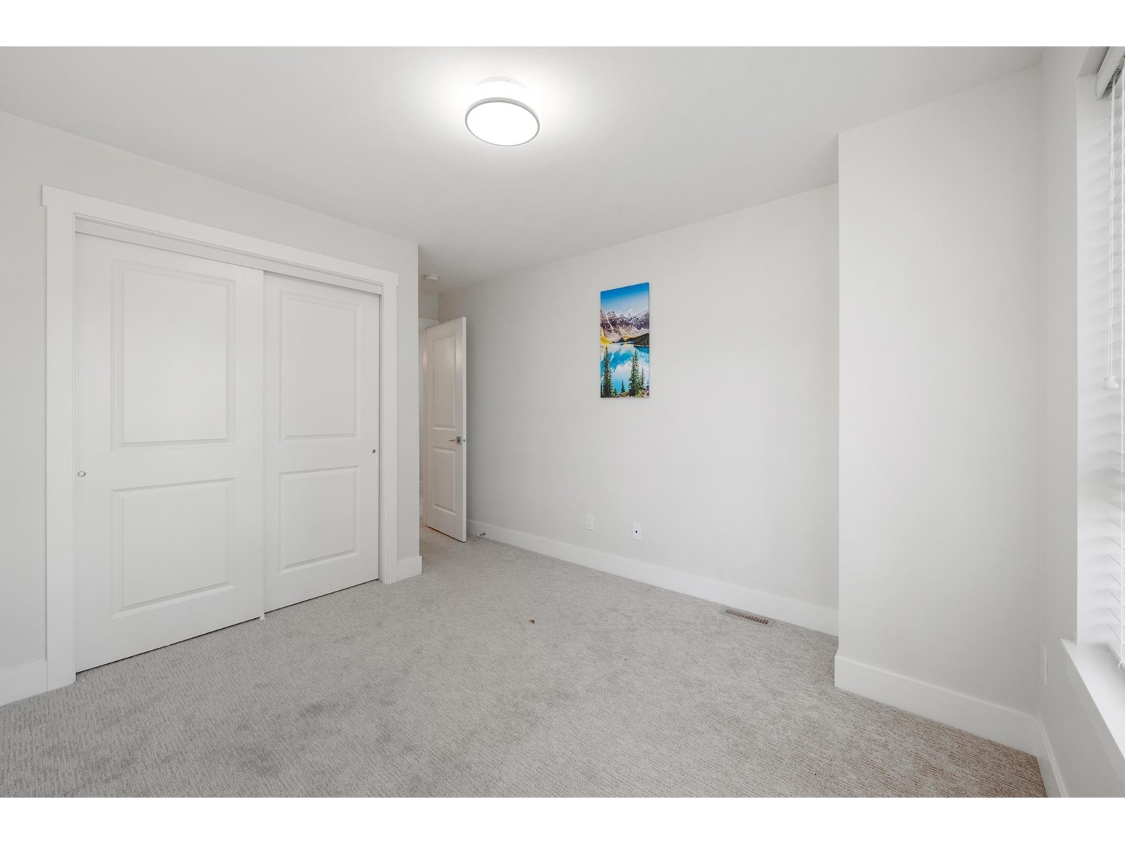 8 2828 156 Street Property Photo 18