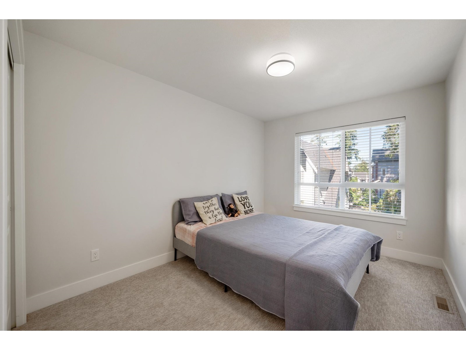8 2828 156 Street Property Photo 19