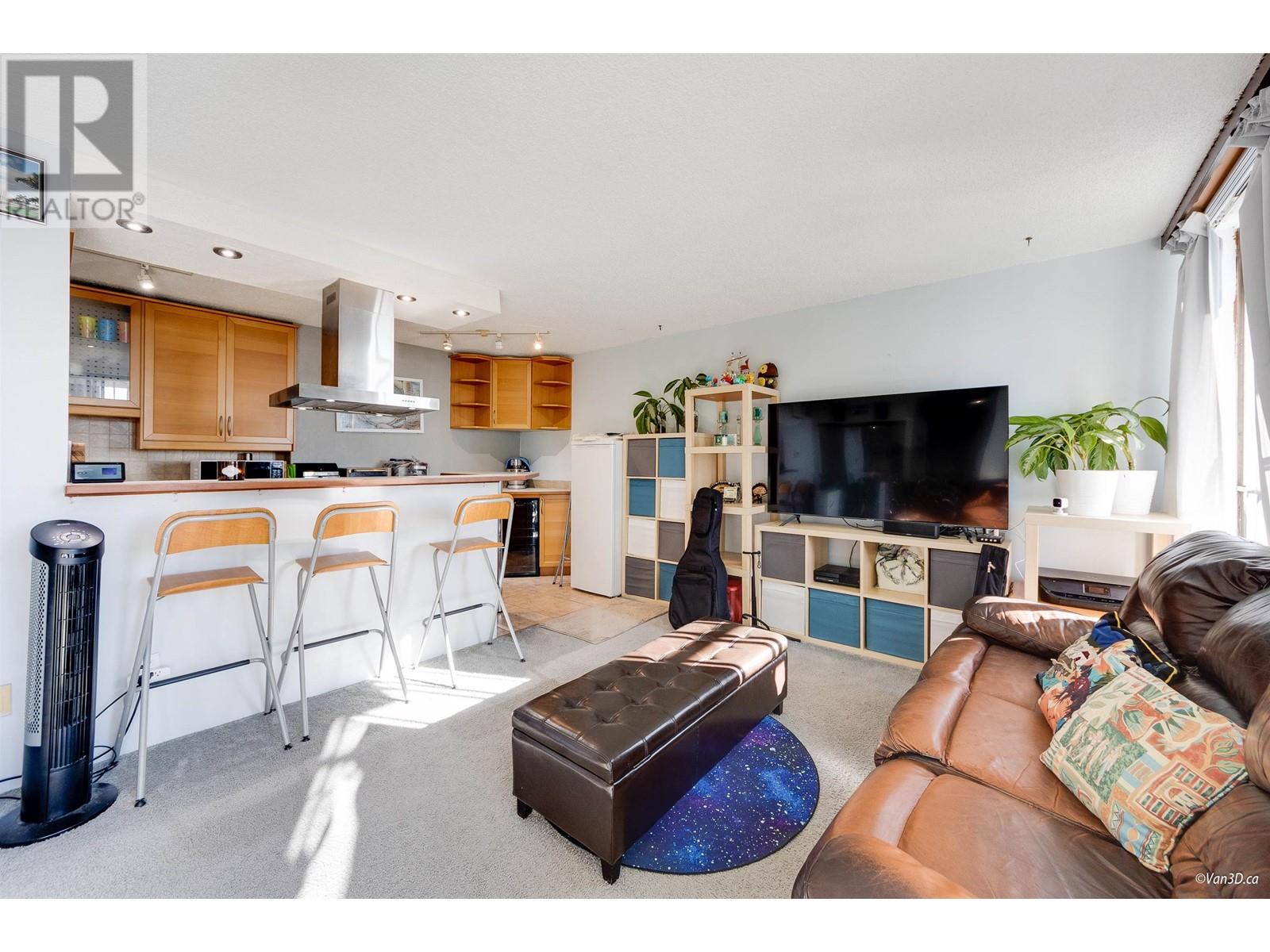 705 6689 Willingdon Avenue Property Photo 9