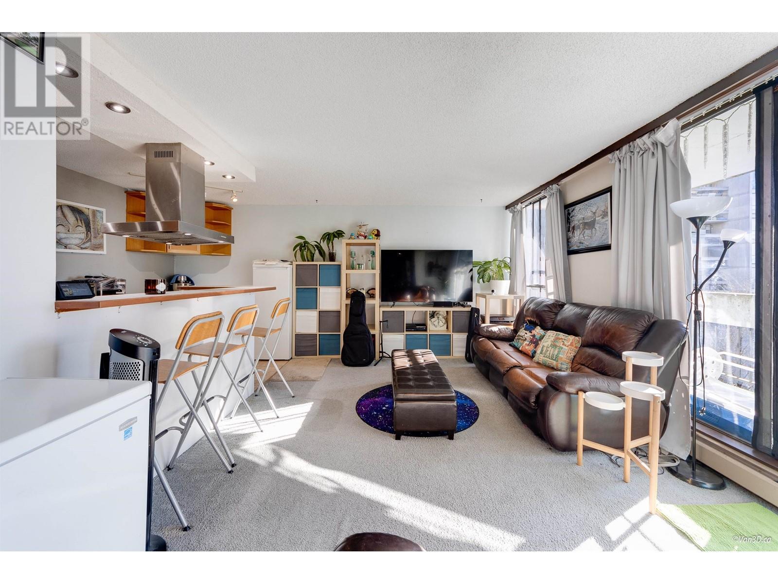 705 6689 Willingdon Avenue Property Photo 10