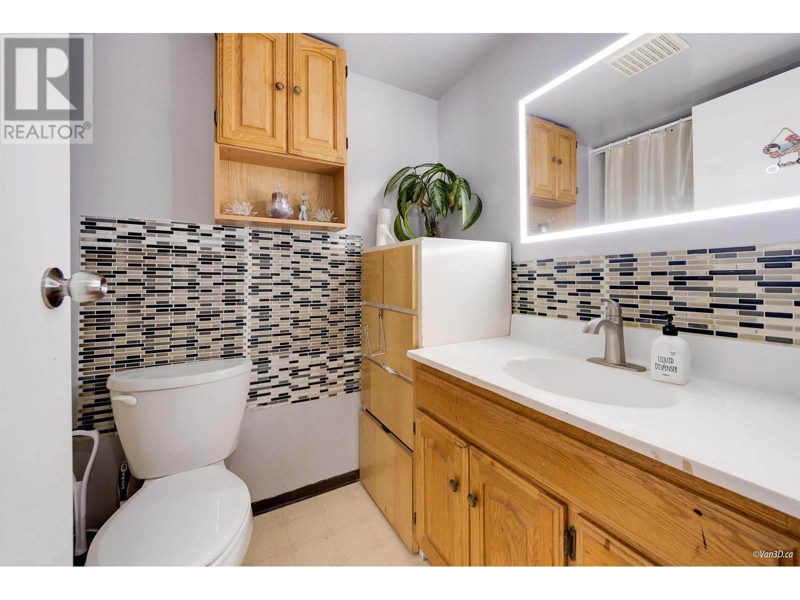 705 6689 Willingdon Avenue Property Photo 13