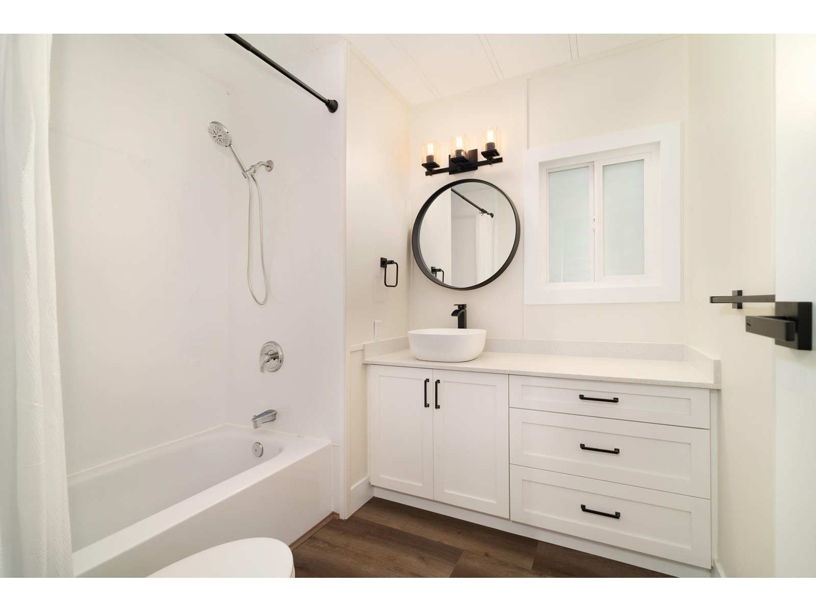 294 1840 160th Street Property Photo 16