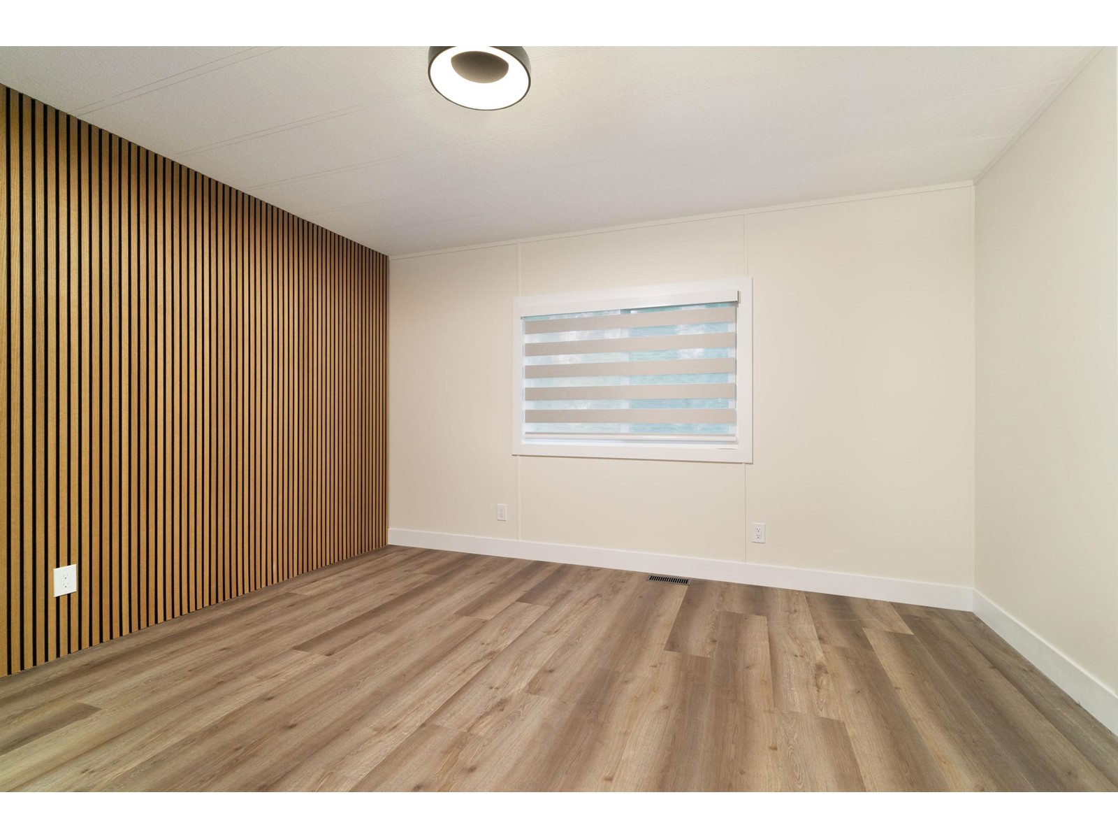 294 1840 160th Street Property Photo 20