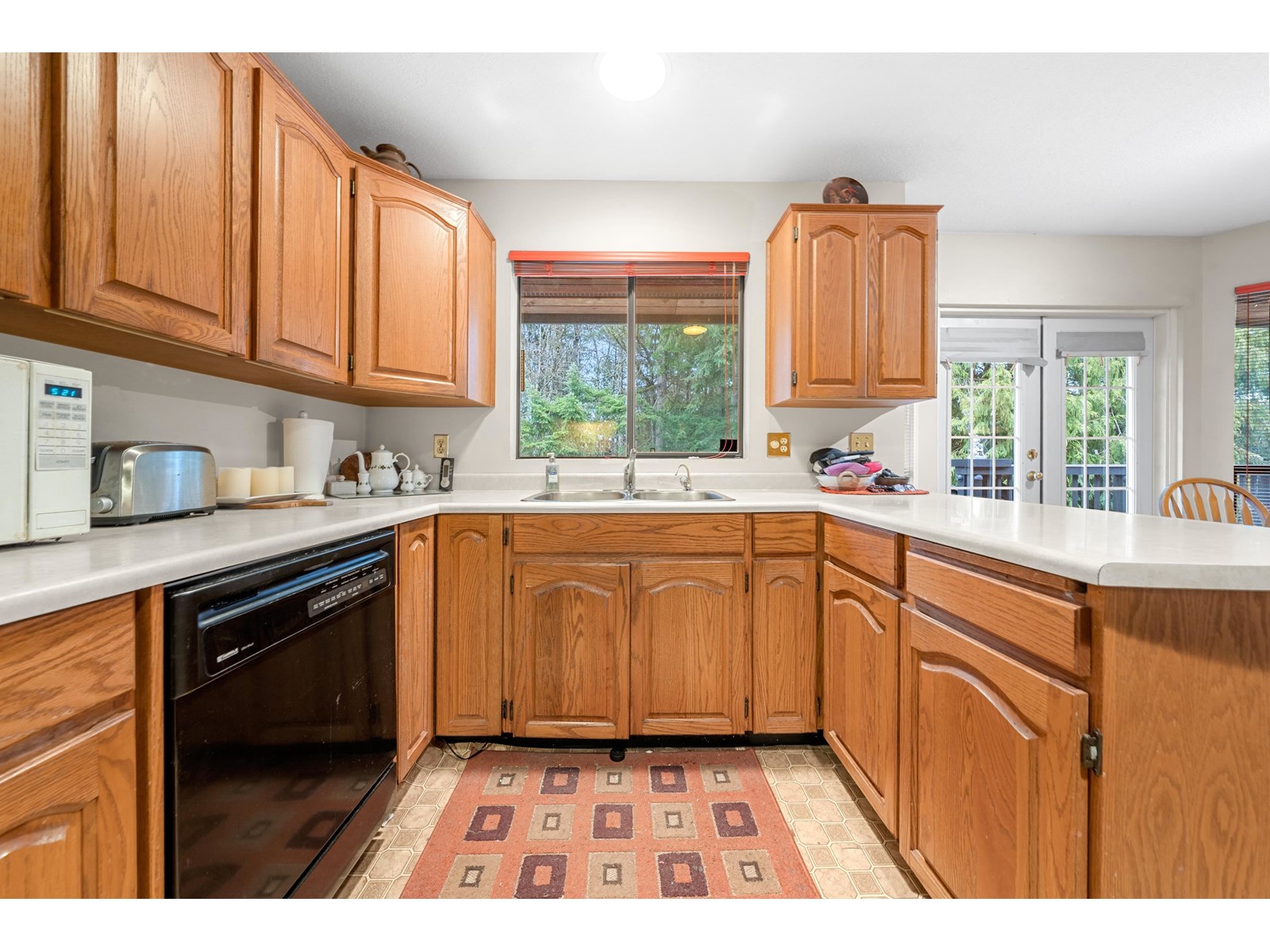 9762 149 Street Property Photo 9