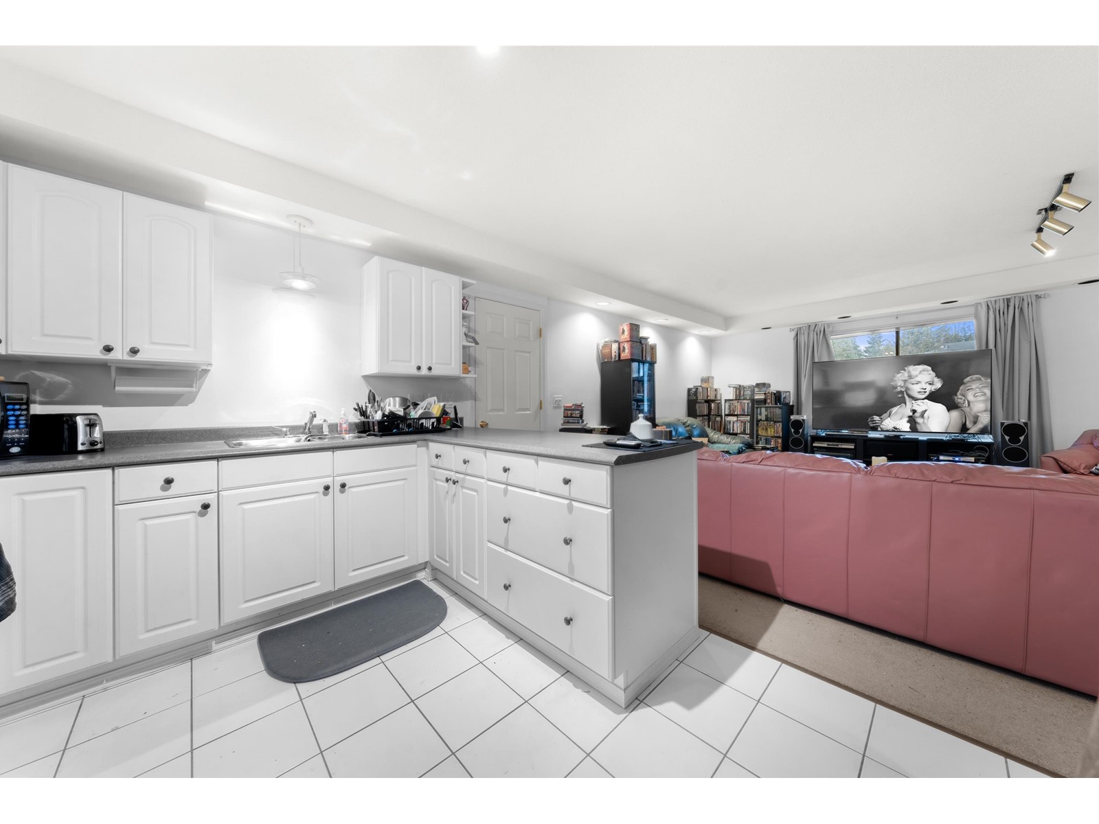 9762 149 Street Property Photo 26