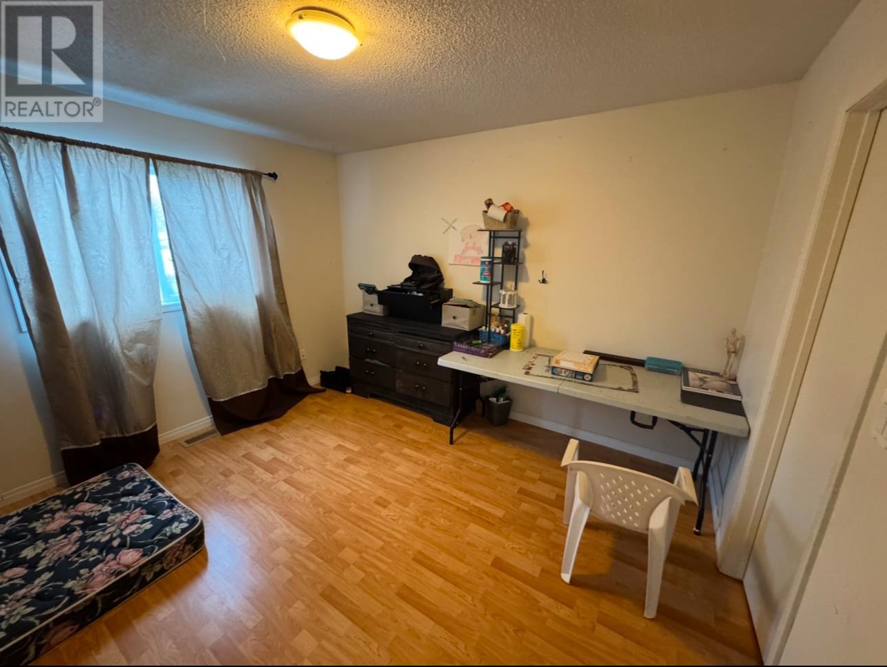 1471 Ford Avenue Property Photo 5