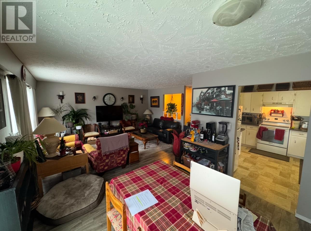 1471 Ford Avenue Property Photo 11
