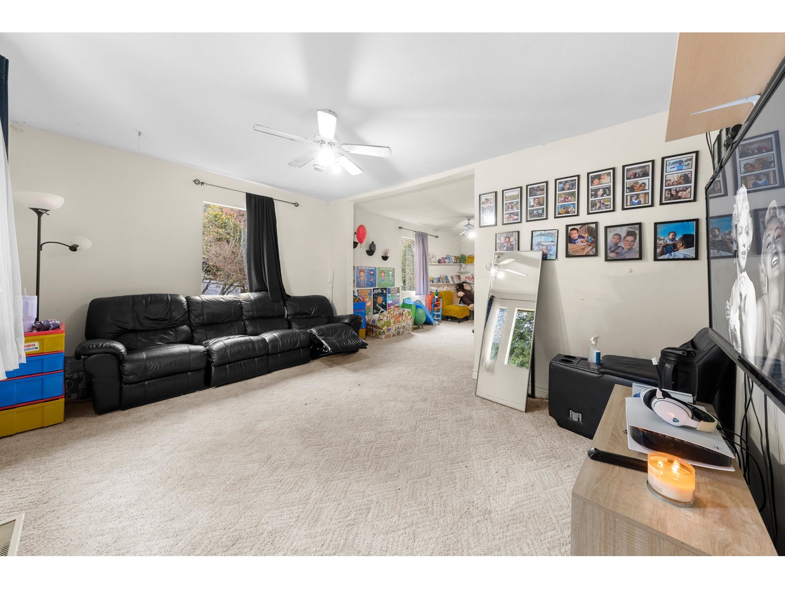 8982 148 Street Property Photo 6