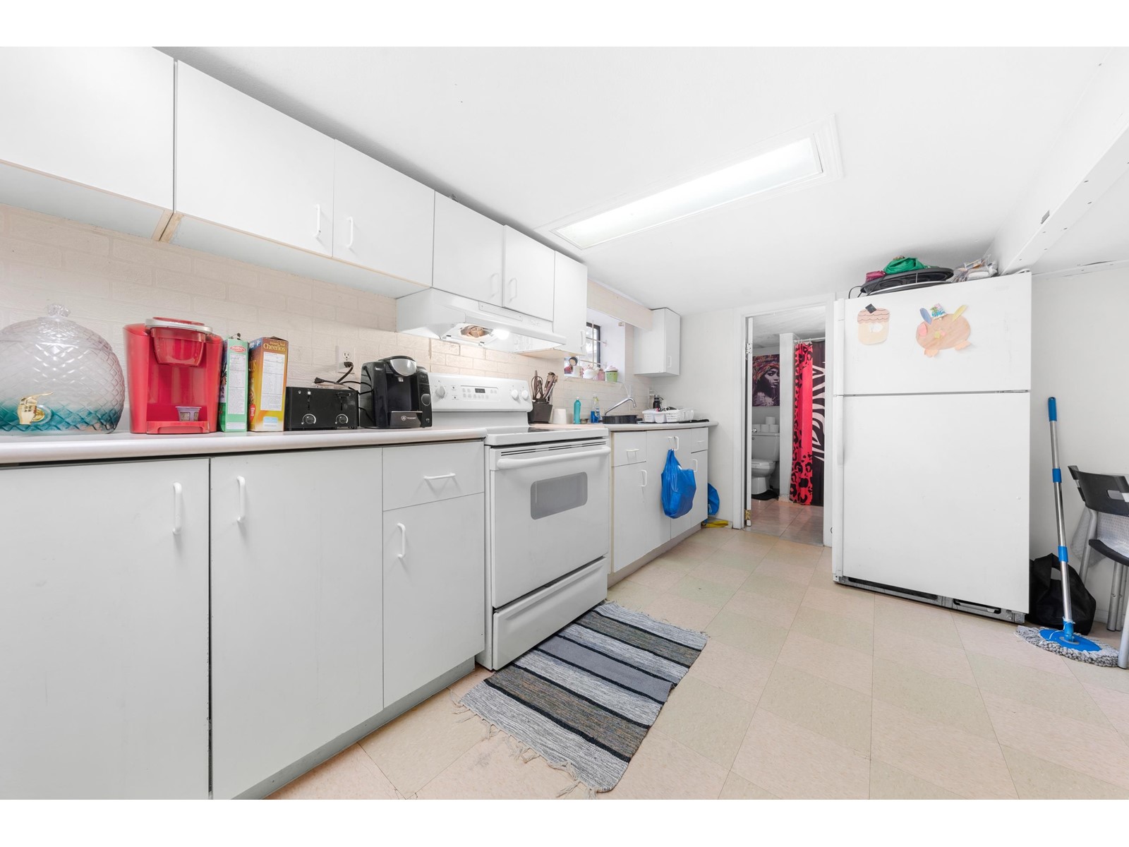 8982 148 Street Property Photo 18