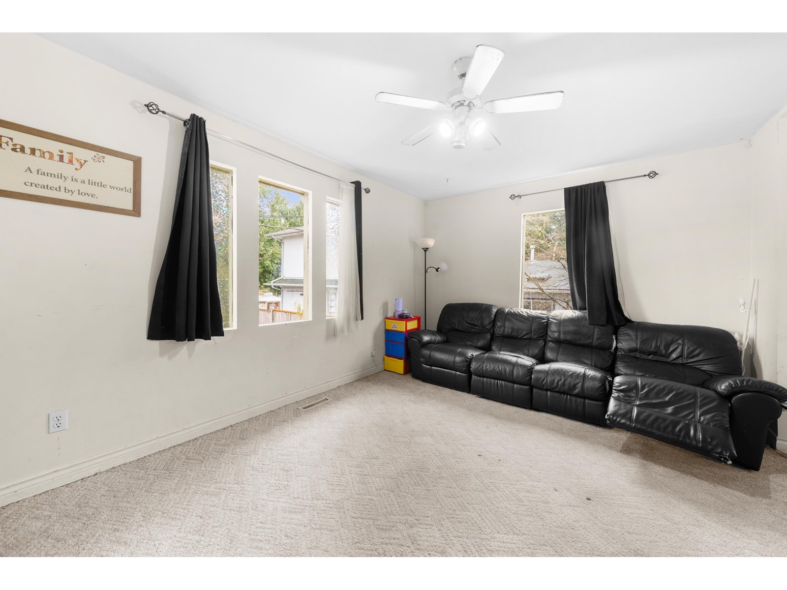 8982 148 Street Property Photo 21