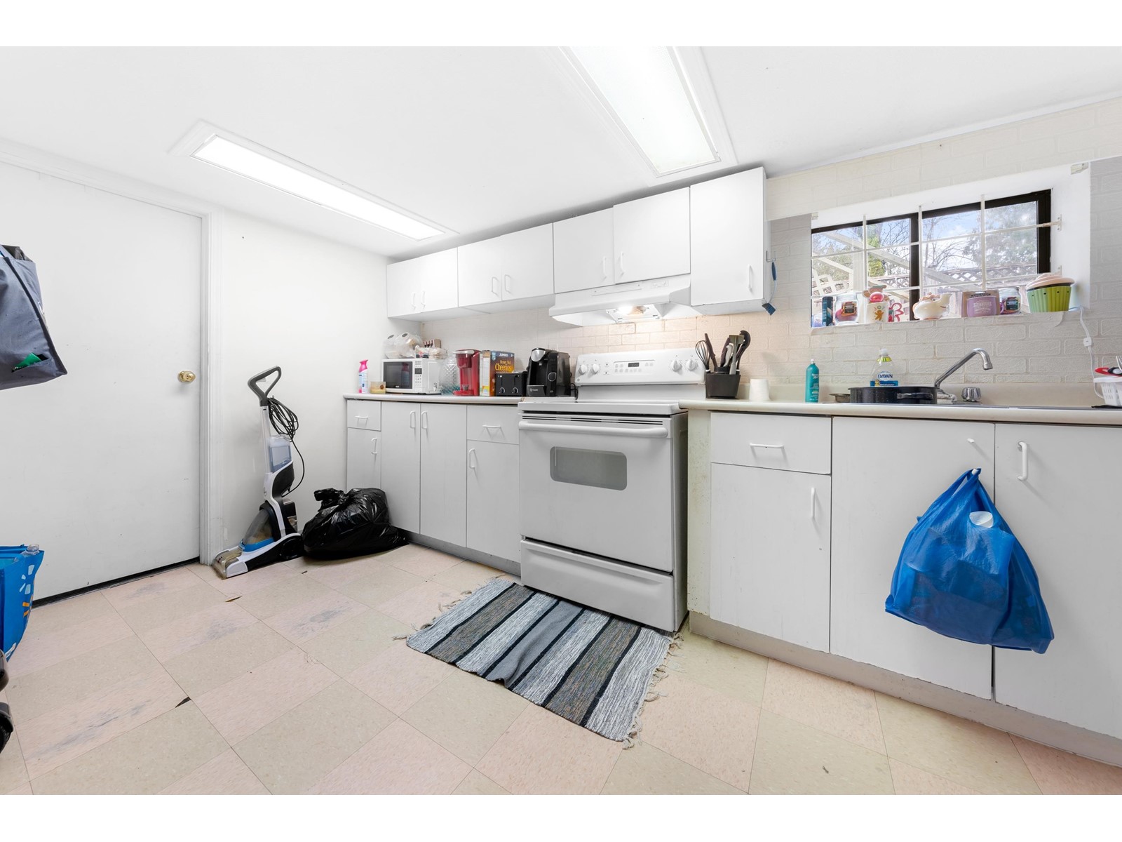 8982 148 Street Property Photo 29