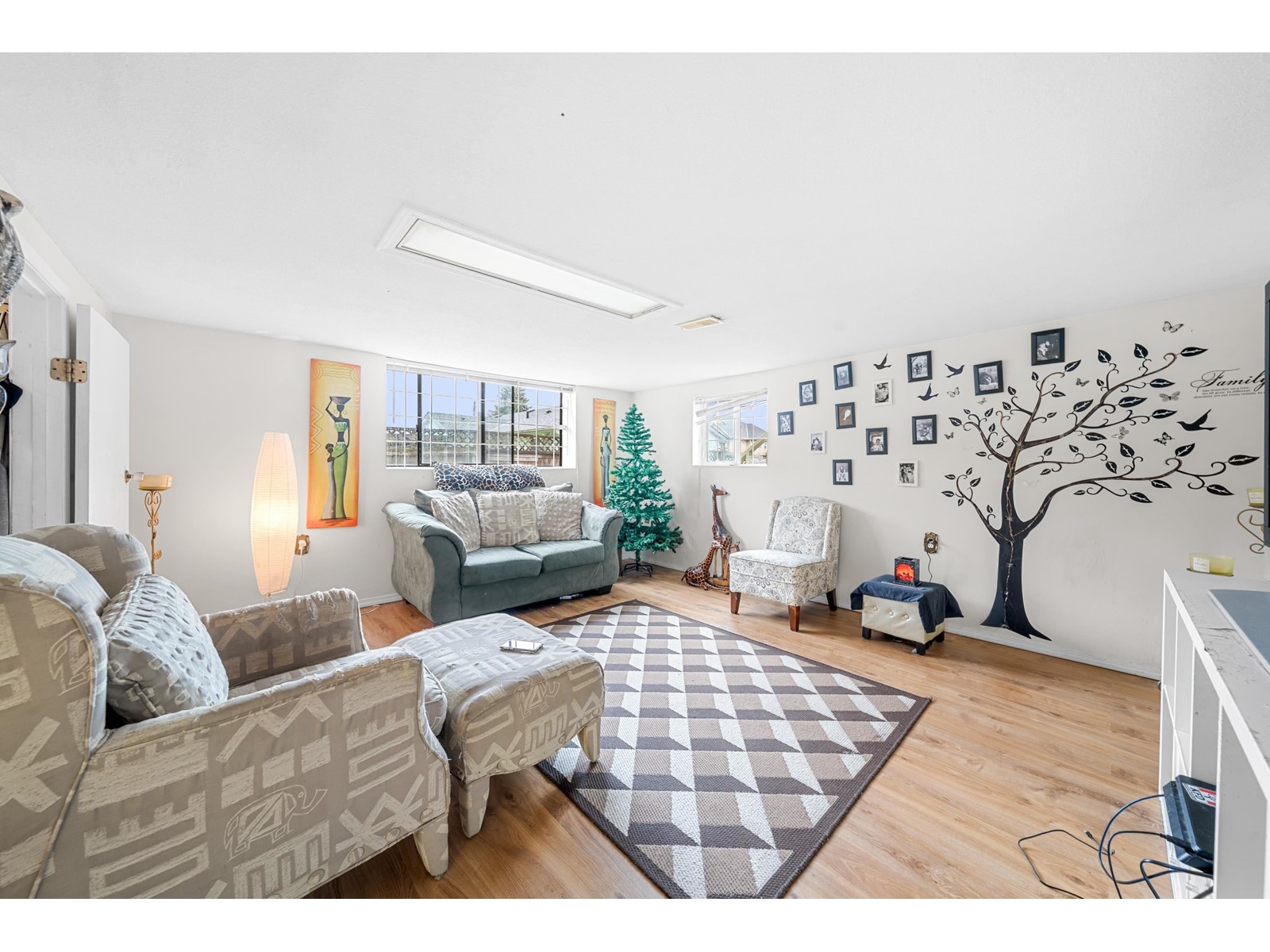 8982 148 Street Property Photo 33