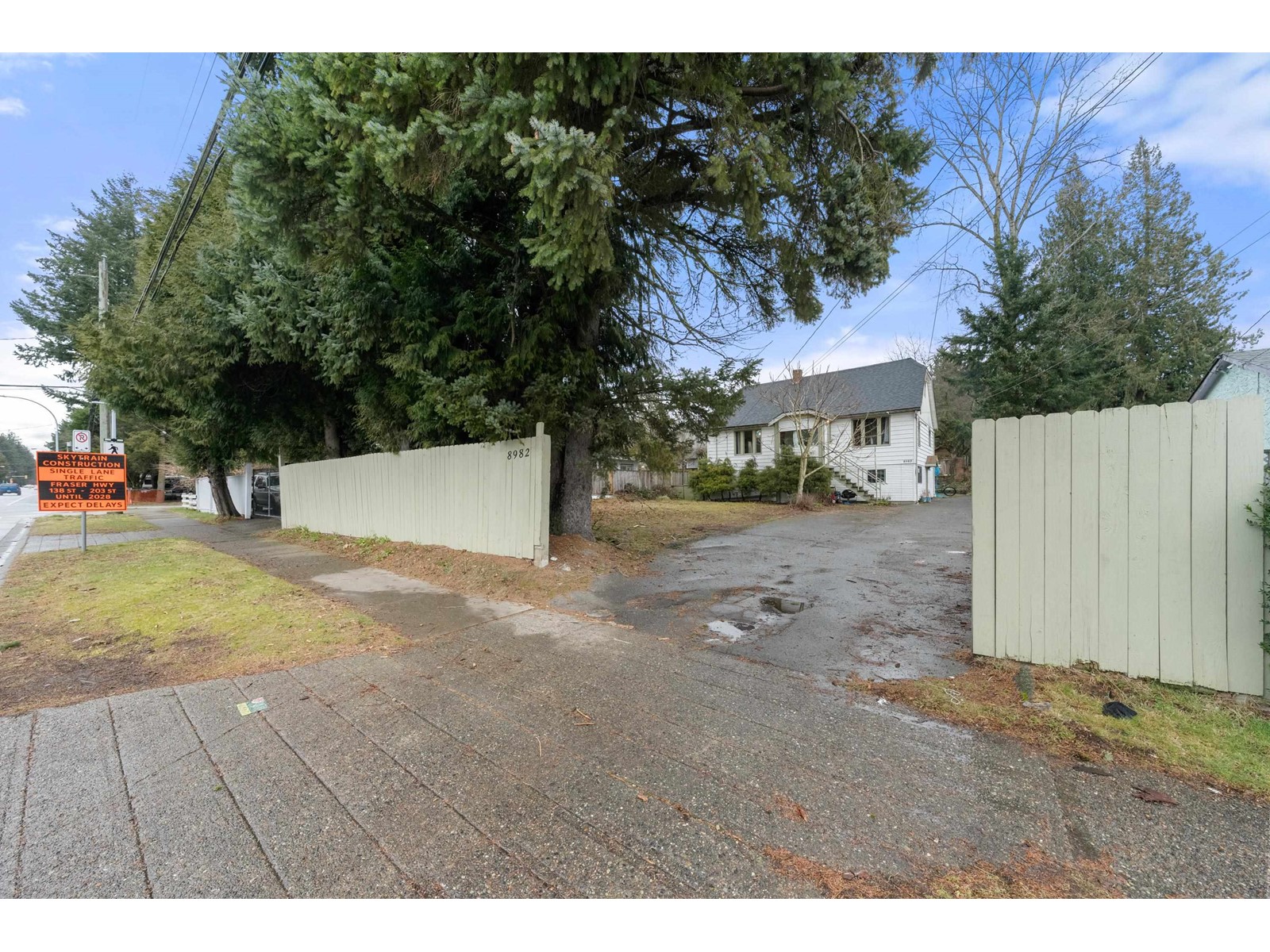 8982 148 Street Property Photo 37
