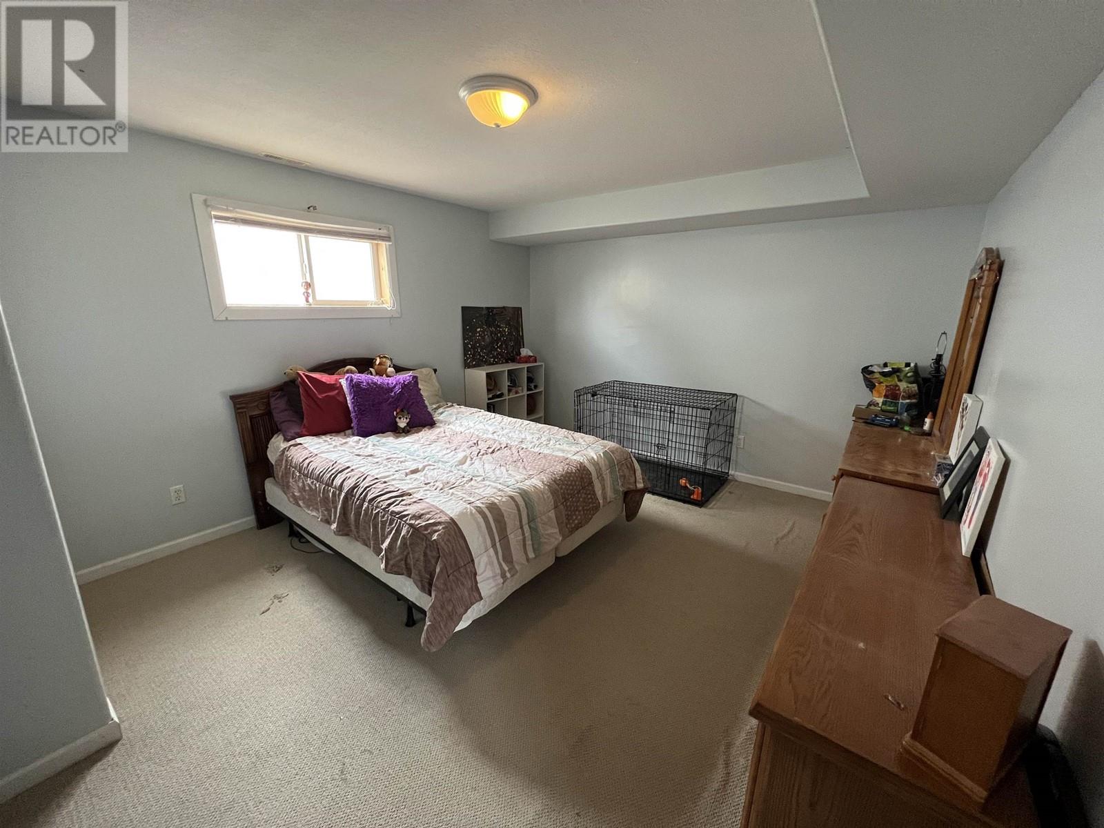 5012 46 Street Property Photo 23