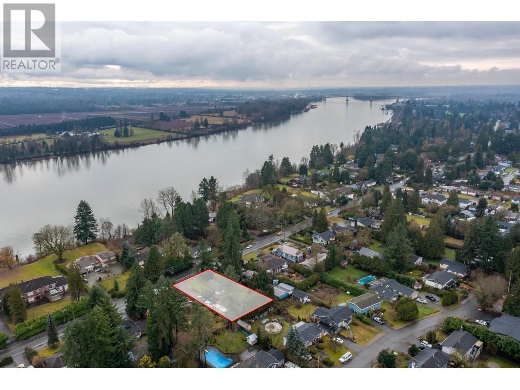 21747 River Road Property Photo 2