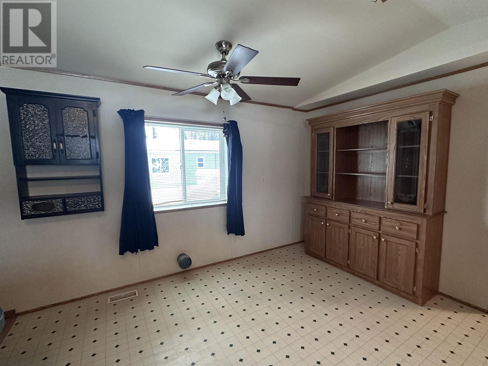 16 5701 Airport Drive Property Photo 8