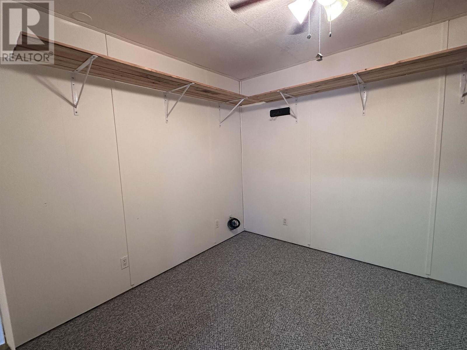 16 5701 Airport Drive Property Photo 16