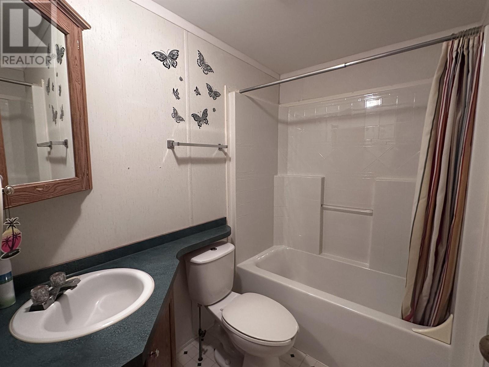 16 5701 Airport Drive Property Photo 18