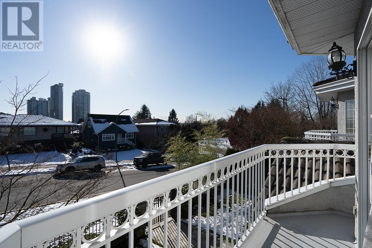 4215 Charles Street Property Photo 18