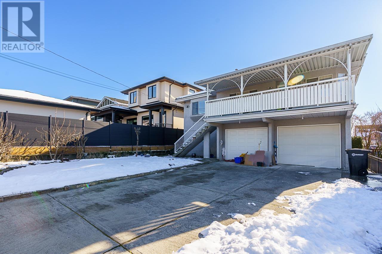 4215 Charles Street Property Photo 27