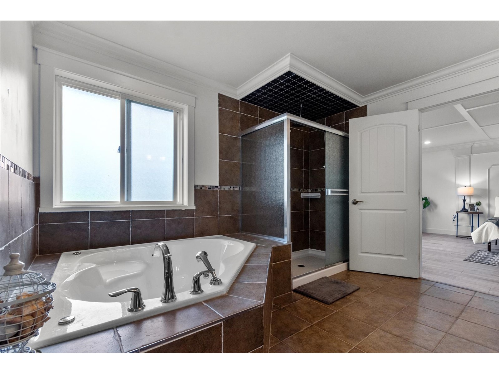 7850 211b Street Property Photo 24